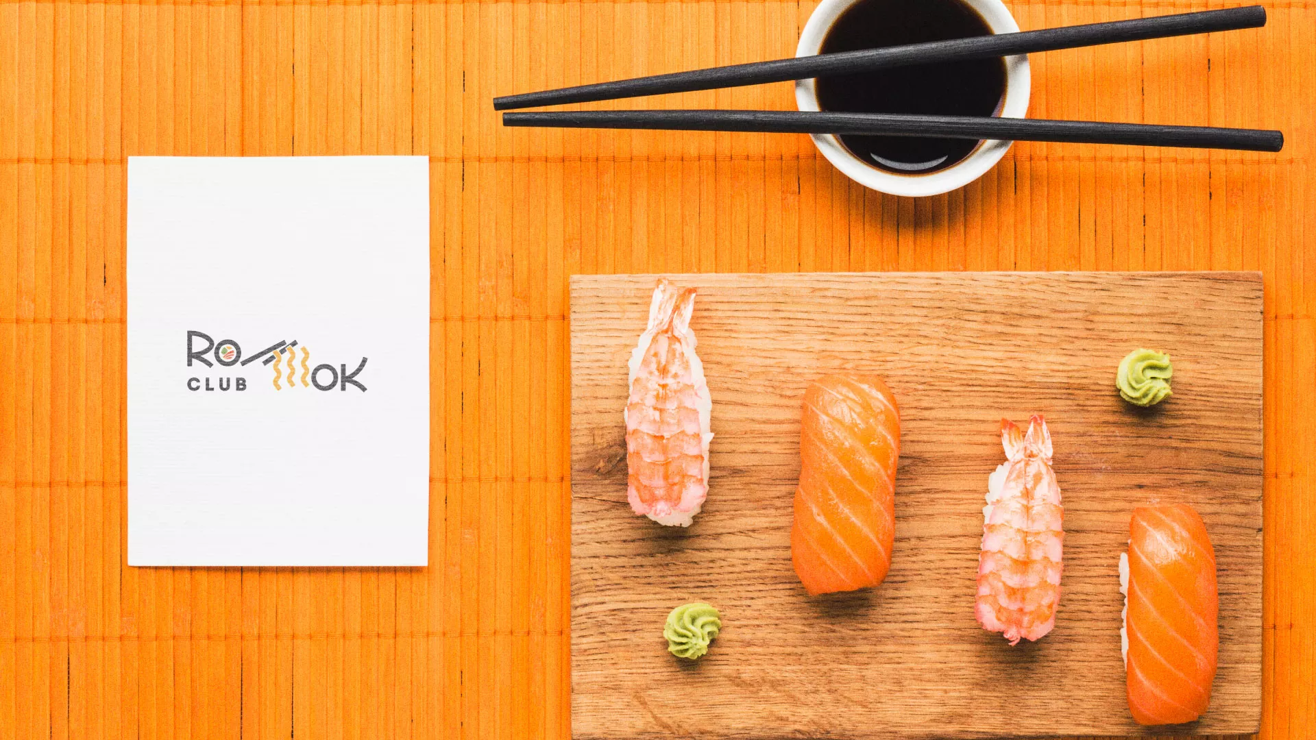 Создание логотипа суши-бара «Roll Wok Club» в Калтане